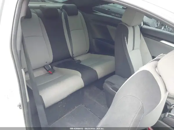 2HGFC3B33JH354636 2018 HONDA CIVIC - Image 8