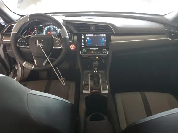 2HGFC3B33JH355365 2018 HONDA CIVIC - Image 8