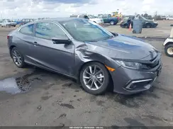 2HGFC3B33KH355318 2019 HONDA CIVIC