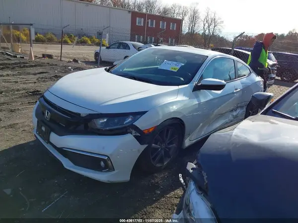 2HGFC3B33LH352601 2020 HONDA CIVIC - Image 2