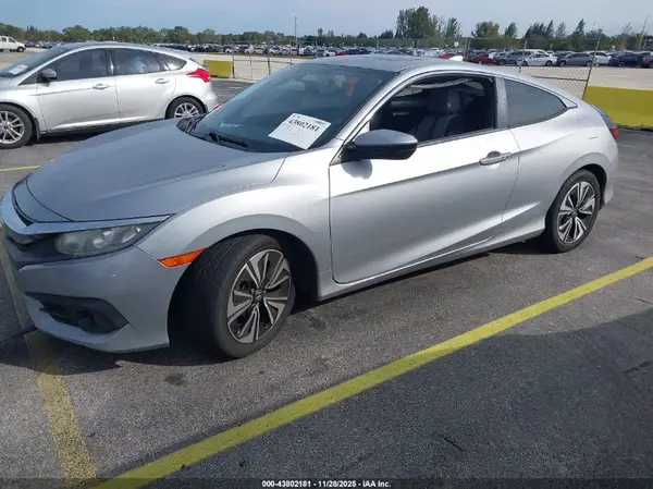2HGFC3B34HH350427 2017 HONDA CIVIC - Image 2