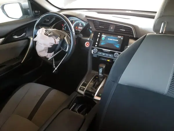 2HGFC3B34JH356640 2018 HONDA CIVIC - Image 8