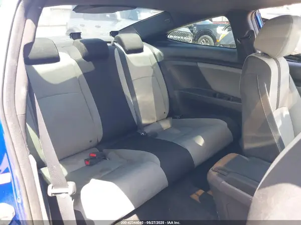 2HGFC3B35JH351978 2018 HONDA CIVIC - Image 8