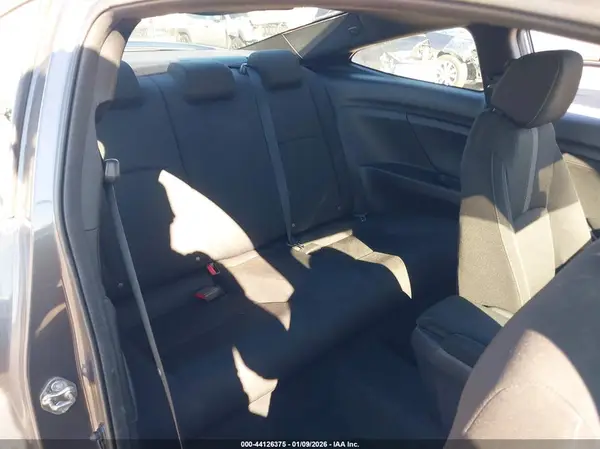 2HGFC3B35KH352467 2019 HONDA CIVIC - Image 8