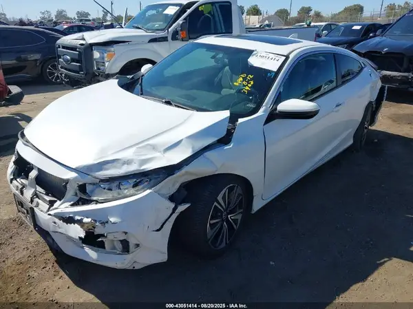 2HGFC3B36JH353402 2018 HONDA CIVIC - Image 2