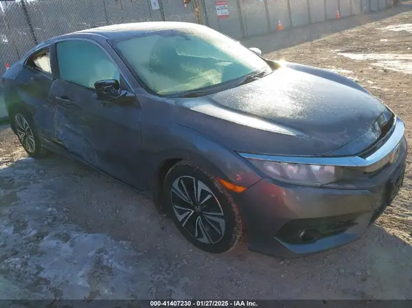2HGFC3B36JH355781 2018 HONDA CIVIC - Image 1