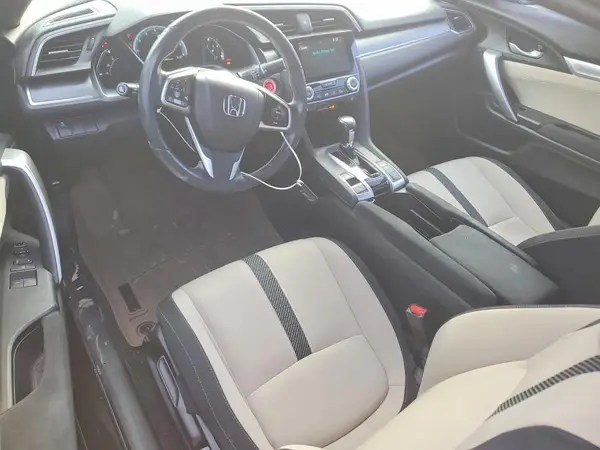 2HGFC3B36JH357448 2018 HONDA CIVIC - Image 8