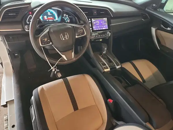 2HGFC3B37HH360403 2017 HONDA CIVIC - Image 8