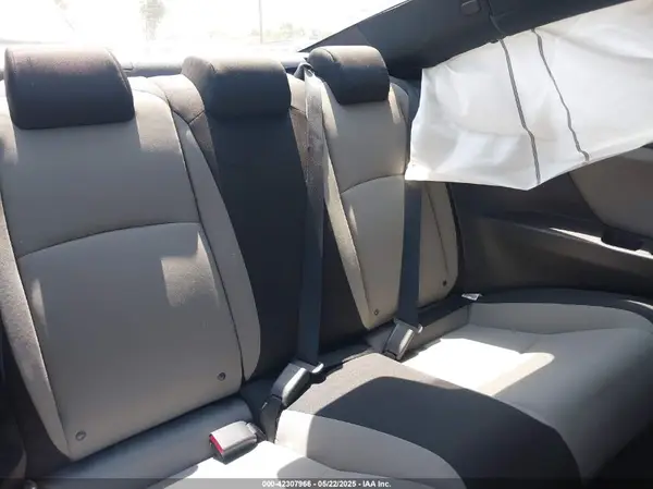 2HGFC3B37JH356437 2018 HONDA CIVIC - Image 8