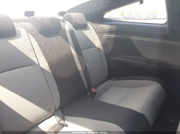 2HGFC3B38HH358143 2017 HONDA CIVIC - Image 8