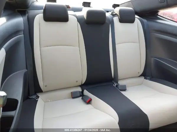 2HGFC3B38JH351277 2018 HONDA CIVIC - Image 8