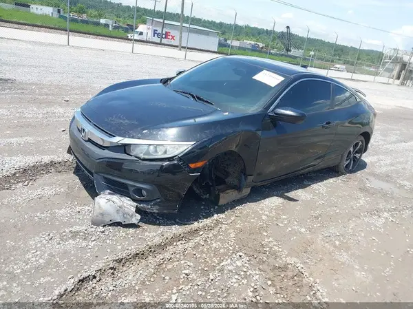 2HGFC3B38JH351327 2018 HONDA CIVIC - Image 2