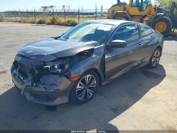 2HGFC3B38JH357368 2018 HONDA CIVIC - Image 2