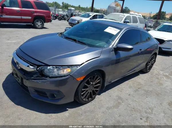 2HGFC3B39JH352101 2018 HONDA CIVIC - Image 2
