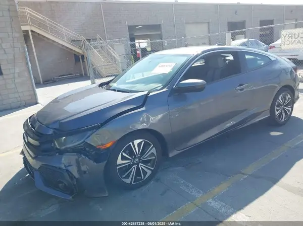 2HGFC3B3XJH353516 2018 HONDA CIVIC - Image 2