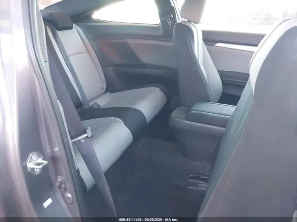 2HGFC3B3XJH355797 2018 HONDA CIVIC - Image 8
