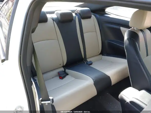 2HGFC3B70JH352426 2018 HONDA CIVIC - Image 8
