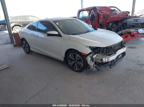 2HGFC3B73JH352419 2018 HONDA CIVIC - Image 1