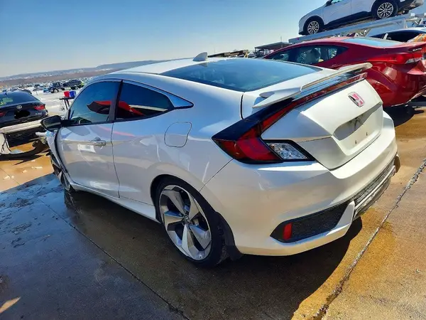 2HGFC3B74HH352116 2017 HONDA CIVIC - Image 2