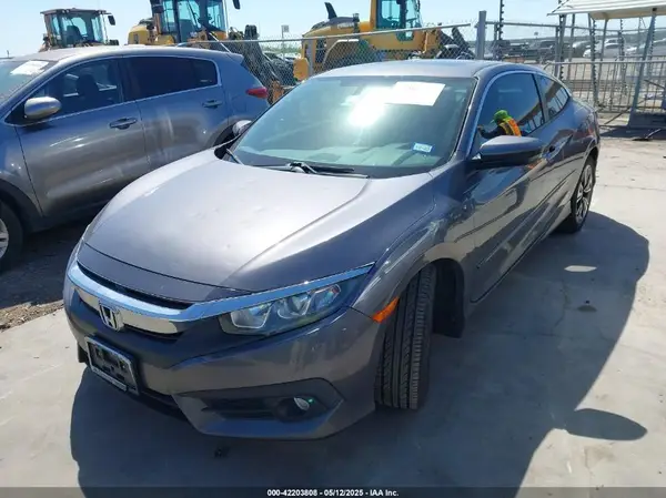 2HGFC3B74HH360930 2017 HONDA CIVIC - Image 2
