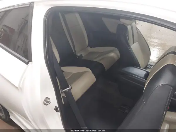 2HGFC3B77HH351347 2017 HONDA CIVIC - Image 8