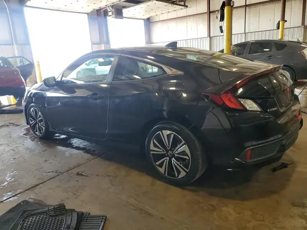 2HGFC3B77JH352326 2018 HONDA CIVIC - Image 2