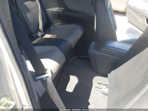 2HGFC3B78GH360864 2016 HONDA CIVIC - Image 8