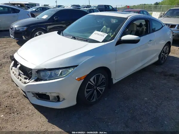 2HGFC3B78JH352920 2018 HONDA CIVIC - Image 2