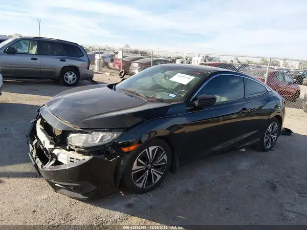 2HGFC3B7XHH351701 2017 HONDA CIVIC - Image 2
