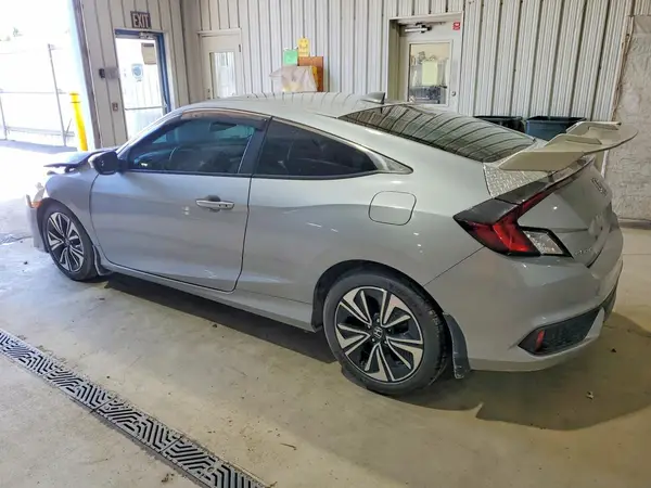 2HGFC3B7XHH357627 2017 HONDA CIVIC - Image 2