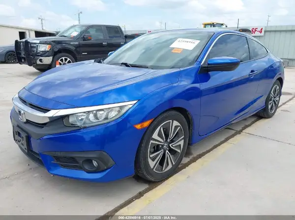 2HGFC3B7XHH358244 2017 HONDA CIVIC - Image 2