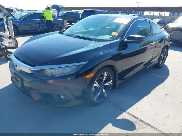 2HGFC3B90HH352065 2017 HONDA CIVIC - Image 2