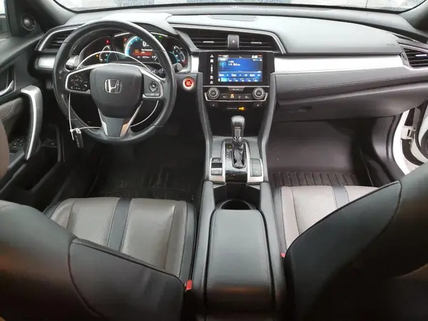 2HGFC3B95HH351378 2017 HONDA CIVIC - Image 8