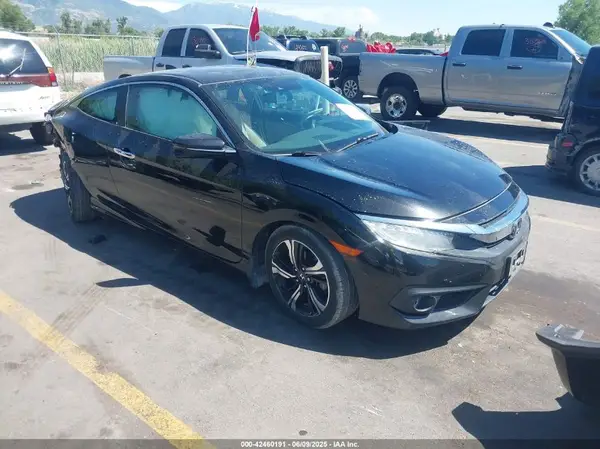 2HGFC3B96JH355588 2018 HONDA CIVIC - Image 1