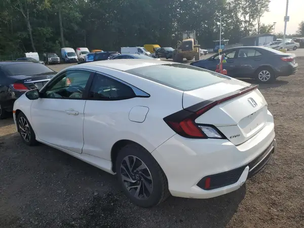 2HGFC4A54JH305776 2018 HONDA CIVIC - Image 2