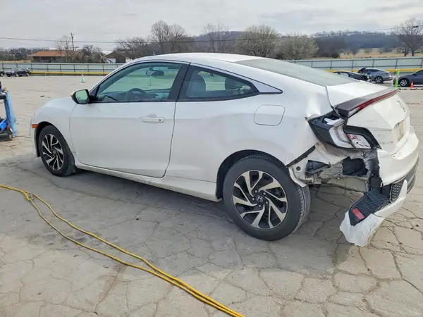 2HGFC4A56JH305830 2018 HONDA CIVIC - Image 2