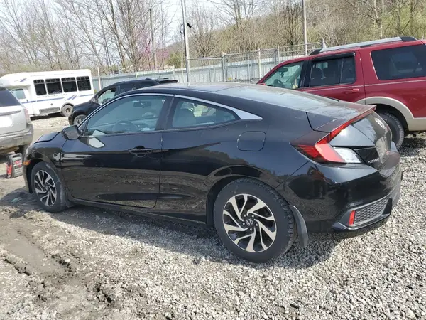 2HGFC4A57JH304167 2018 HONDA CIVIC - Image 2