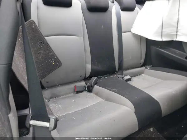 2HGFC4B00GH306595 2016 HONDA CIVIC - Image 8