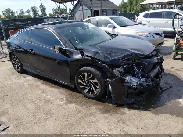 2HGFC4B00HH305674 2017 HONDA CIVIC - Image 1