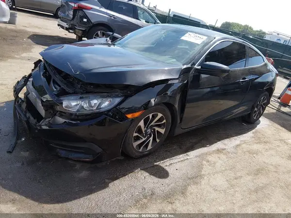 2HGFC4B00HH305674 2017 HONDA CIVIC - Image 2