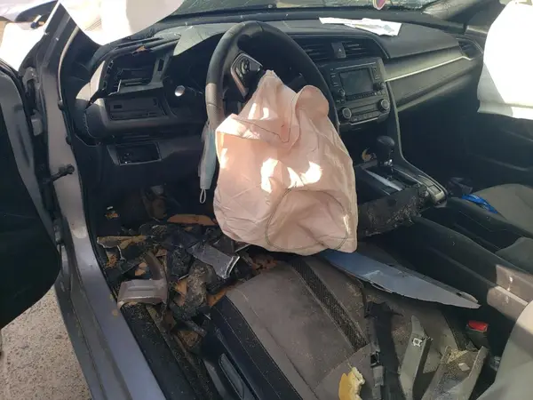 2HGFC4B00JH302201 2018 HONDA CIVIC - Image 8