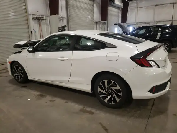 2HGFC4B00JH304031 2018 HONDA CIVIC - Image 2