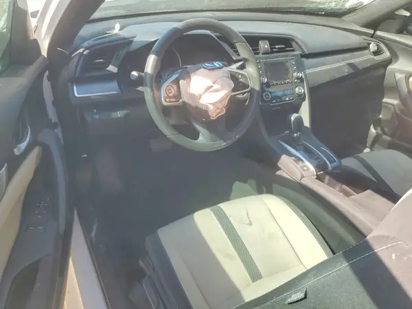 2HGFC4B00JH306295 2018 HONDA CIVIC - Image 8