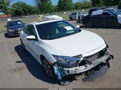 2HGFC4B00JH306460 2018 HONDA CIVIC