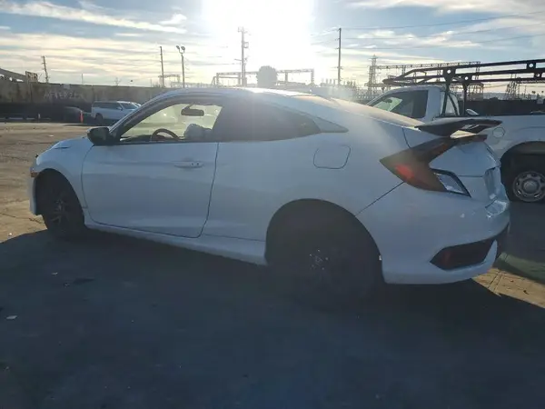 2HGFC4B00JH307768 2018 HONDA CIVIC - Image 2