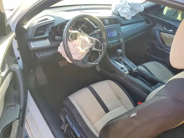 2HGFC4B00JH307768 2018 HONDA CIVIC - Image 8