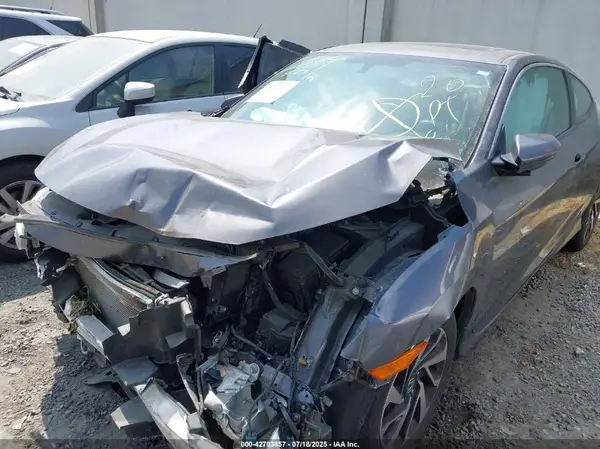 2HGFC4B01HH302296 2017 HONDA CIVIC - Image 2
