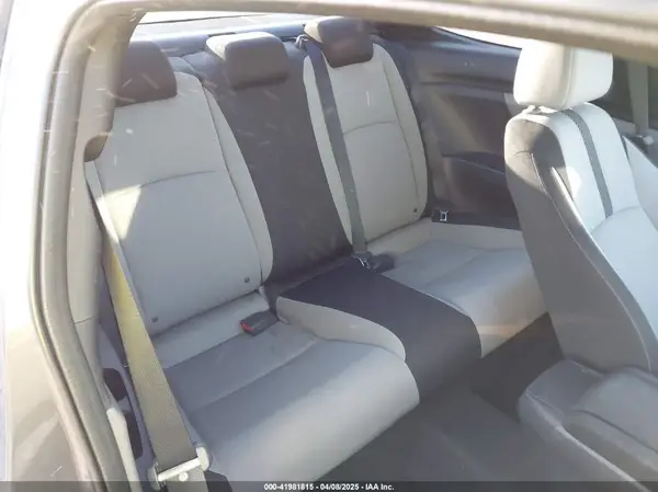 2HGFC4B01JH306063 2018 HONDA CIVIC - Image 8