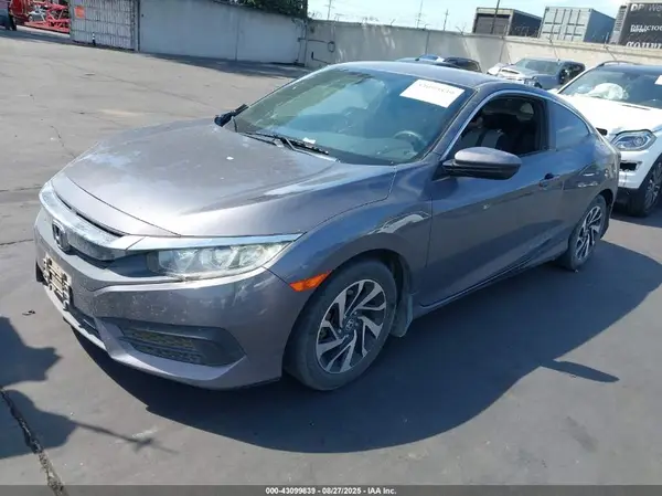 2HGFC4B01JH307617 2018 HONDA CIVIC - Image 2