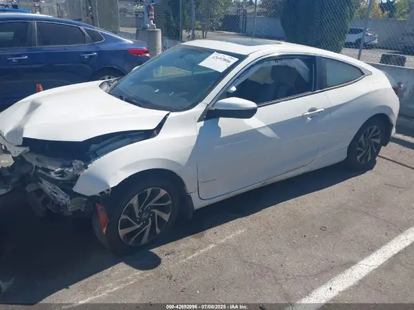 2HGFC4B02GH301317 2016 HONDA CIVIC - Image 2